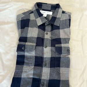 Old Navy, regular fit flannel shirt small